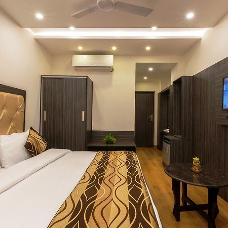 Hotel Trinity Heights МакЛеод Ганж Екстериор снимка