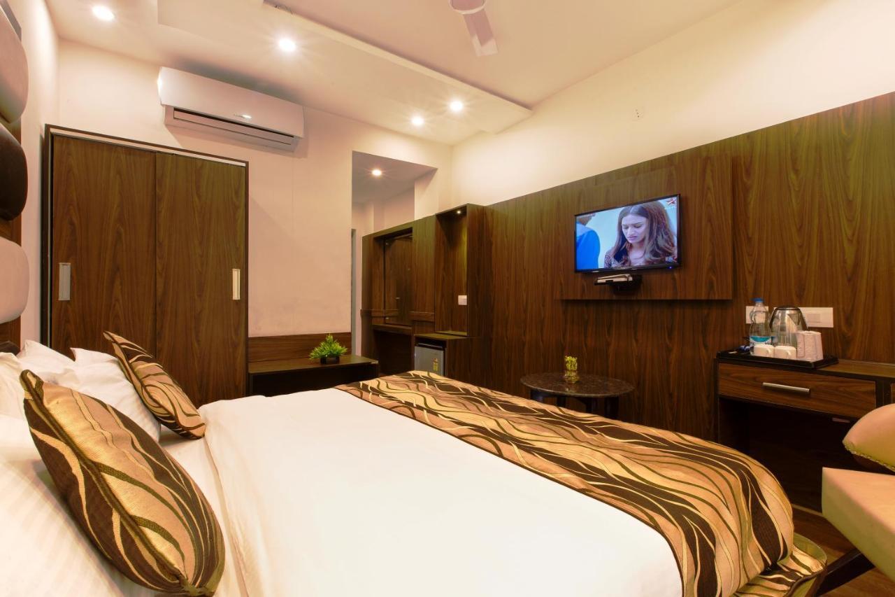 Hotel Trinity Heights МакЛеод Ганж Екстериор снимка